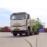 FAW Jiefang J6P 390HP 8X4 betonmixer